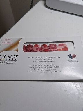 Color Street Theif Of Hearts Glitter Nail Strips